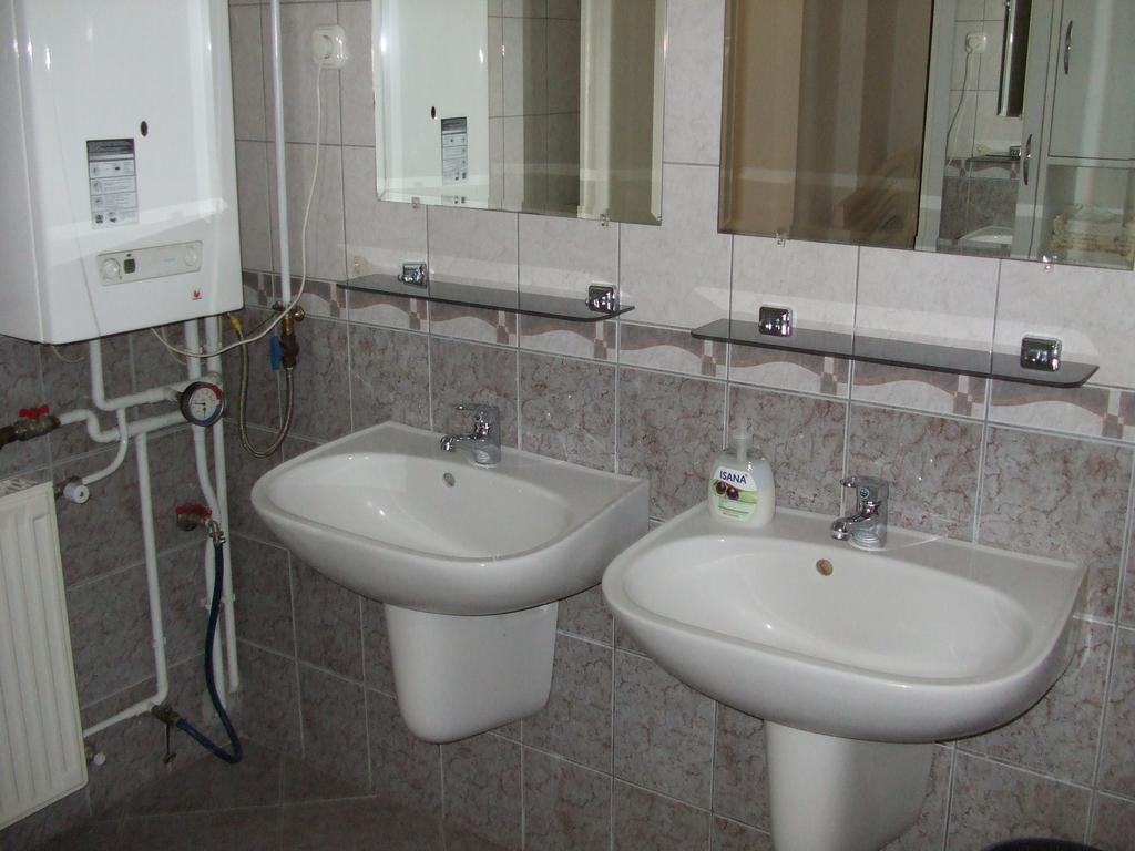 Dorina Apartman ザラカロシュ エクステリア 写真