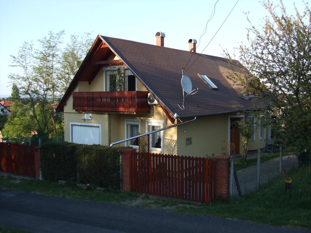 Dorina Apartman ザラカロシュ エクステリア 写真